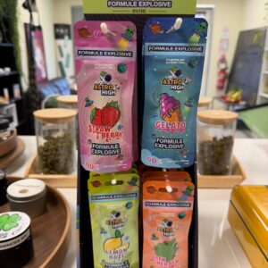 PUFF ASTRO HIGH - 700 puffs - 1000mg - 90% HE